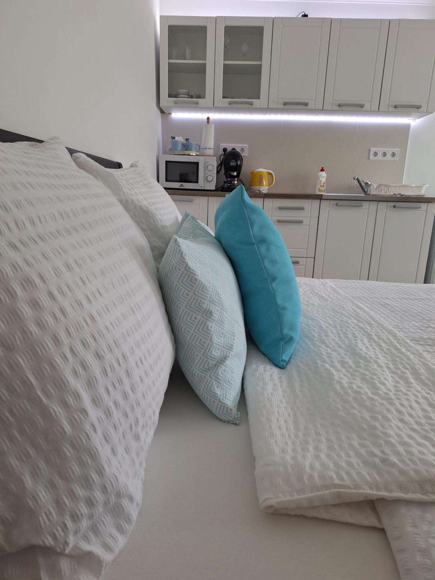 Varfal Apartman Eger Exteriör bild